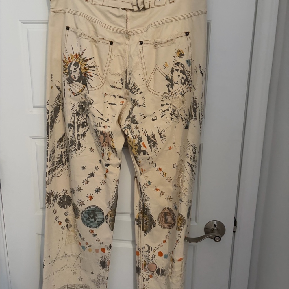 Magnolia Pearl Cream Boyfriend Jeans with Artistic Print - Picture 2 of 2